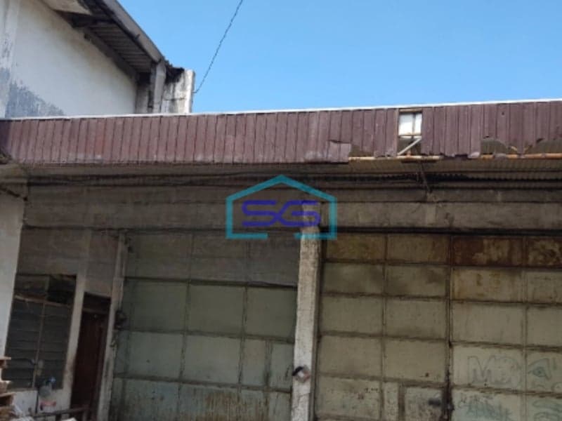 Dijual Gudang Luas Bangunan 1500 m² Lokasi Strategis di Majapahit Semarang