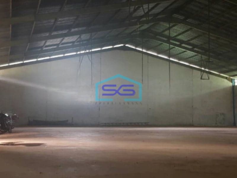 Dijual Gudang Lokasi Strategis Luas Bangunan 1200 m² Lokasi Jepara Jawa Tengah