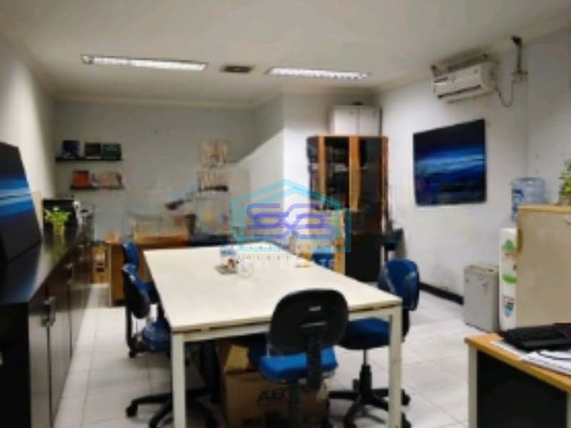 Dijual Ruko Gandeng 5 strategis Gambir Jakarta Pusat 3lantai dan Rooftop Luas Bangunan  1080 m²