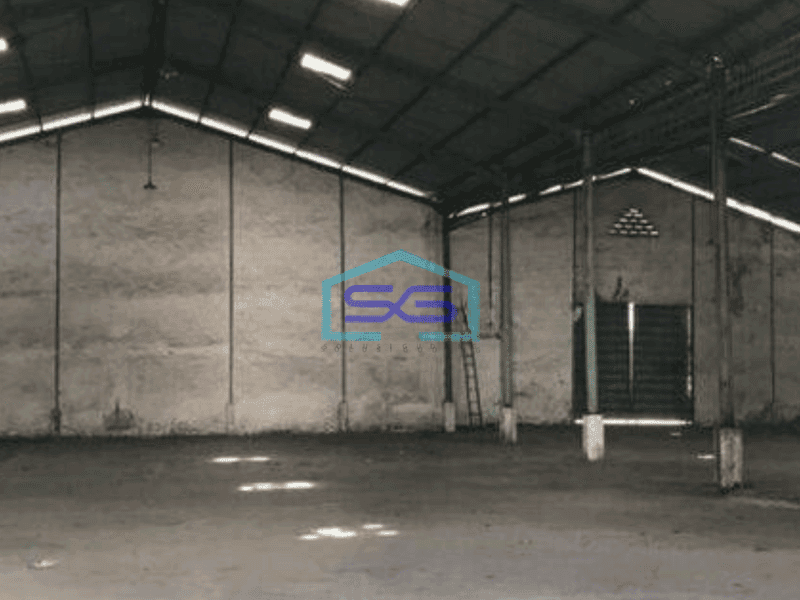 Disewakan Gudang Margomulyo Angropolis Di Surabaya bisa parkiran kontainer