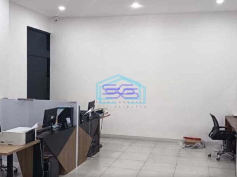 Dijual Ruang Usaha Siap Pakai Di Daerah Soekarno Hatta Bandung Luas Bangunan  3320 m²