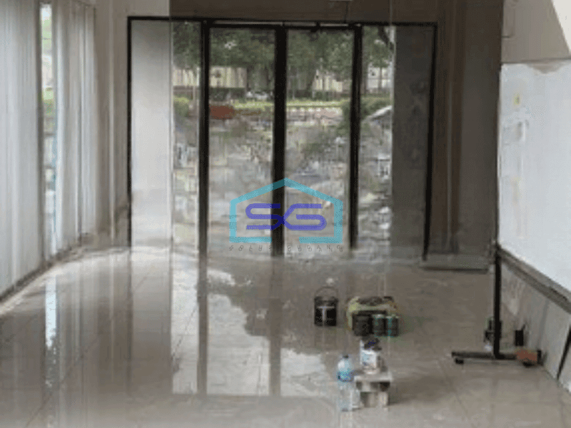 Disewakan Ruko Luas Bangunan  315 m² di Green Lake City Jakarta Barat
