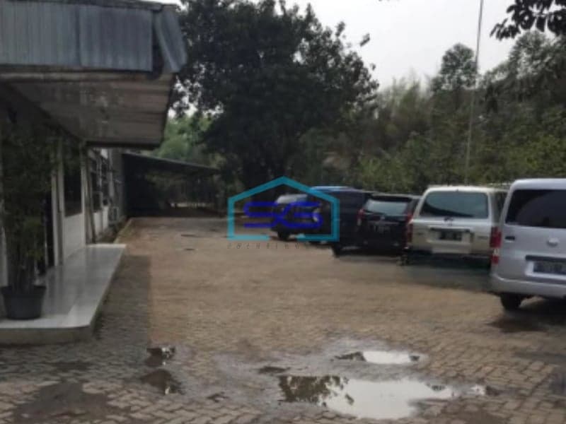 Dijual Gudang Lokasi di Cikupa Tangerang Ex Karoseri Luas Tanah 3,3 Ha