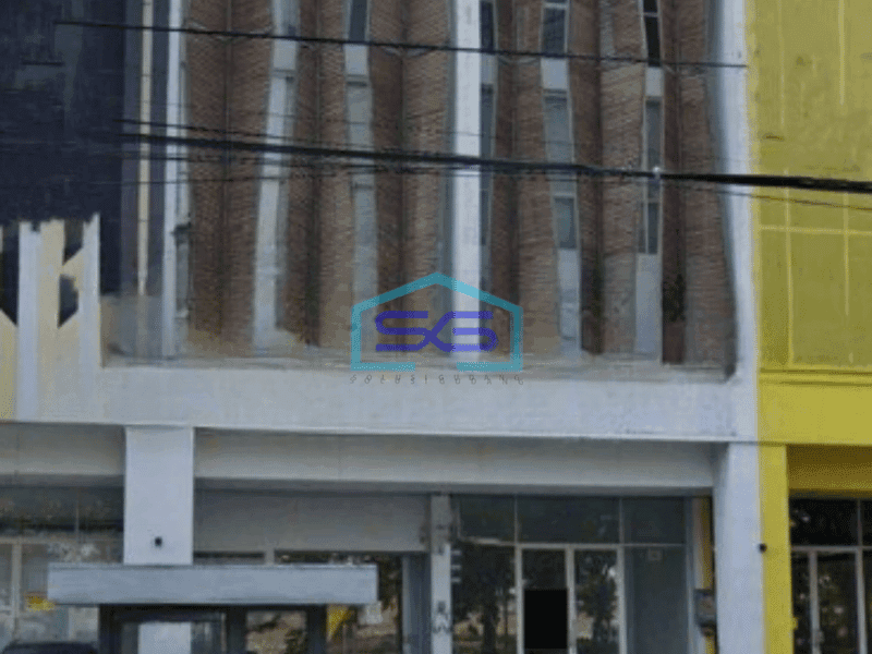 Disewakan Ruko Lokasi Strategis di Surabaya Kota Luas Tanah  105 m²