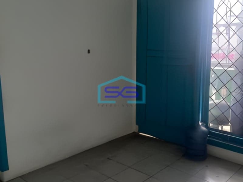 Disewakan Ruko 2 Lantai Luas Tanah 300 m² Lokasi Denpasar Bali