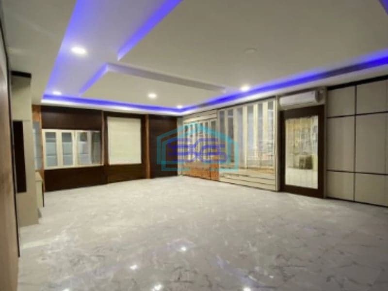 Disewakan Gudang Kawasan Industri Mm2100 Cibitung Cikarang Luas Bangunan  7508 m²