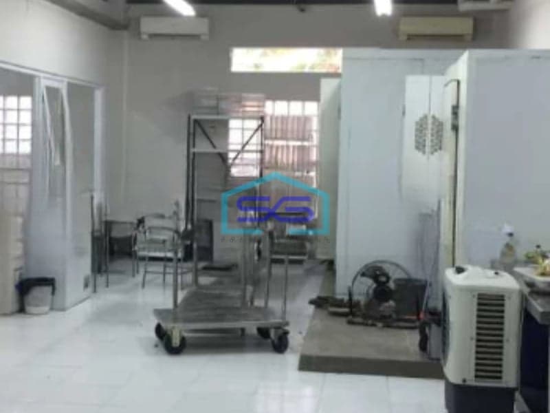 Dijual Gudang Luas Tanah  800 m² Lokasi Bebas Banjir di Tangerang