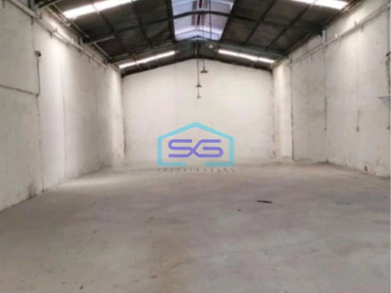 Disewakan Gudang Luas Tanah  550 m² Lokasi di Margomulyo Surabaya