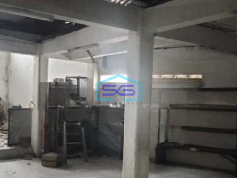 Disewakan Ruko 2 Lantai Luas Tanah 207 m² di Jakarta Timur