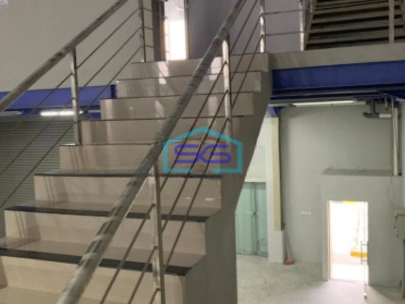 Dijual Gudang Industri Delta Silicon Lippo Cikarang Luas 1600m2