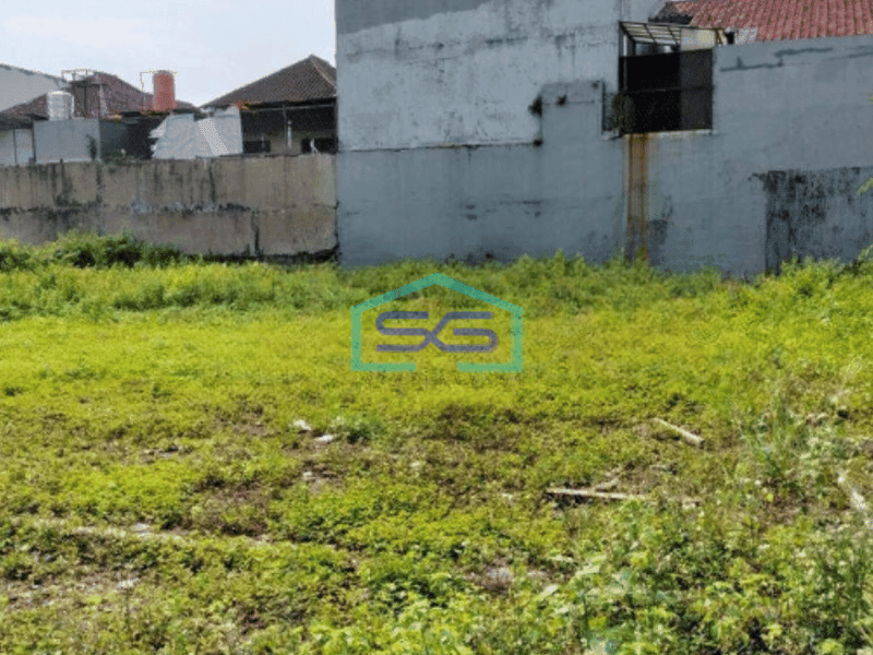 Disewakan Tanah Luas 2004 m² Lokasi Strategis Bebas Banjir di Taman Ratu Jakarta Barat