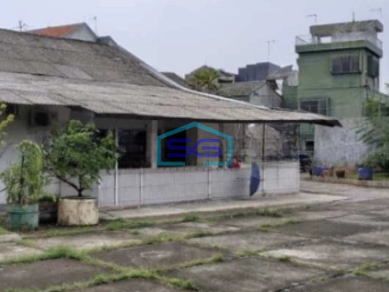 Dijual Ruang Usaha di Pusat Kota Karawang Jawa Barat Luas Tanah 4500m2