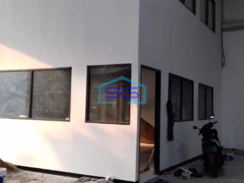 Disewakan Gudang Luas Tanah  1800 m² Lokasi Bebas Banjir di BSD Tangerang