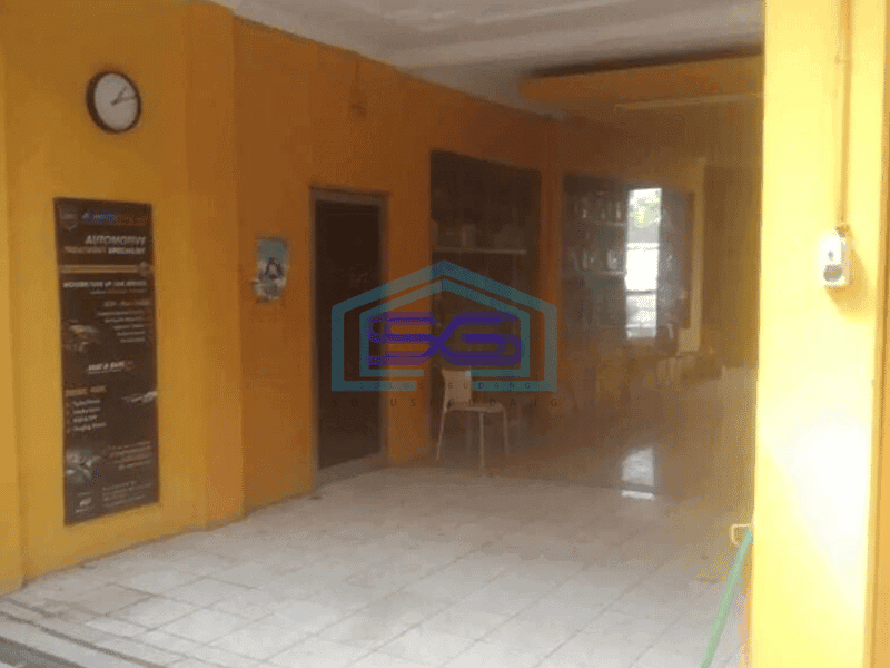 Disewakan cepat ruko ex bengkel di Cengkareng Jakarta Barat