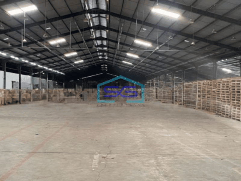 Disewakan Gudang Ada Loading Dock Luas Tanah  5500 m² di Moch Toha Bandung