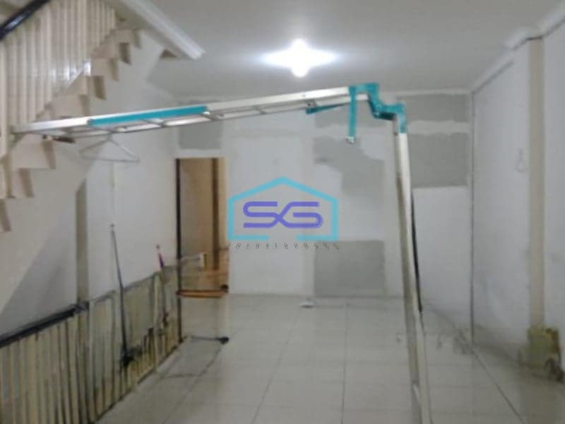 Dijual Ruko Di Green Lake City Jakarta Barat Siap Huni LB 236m2