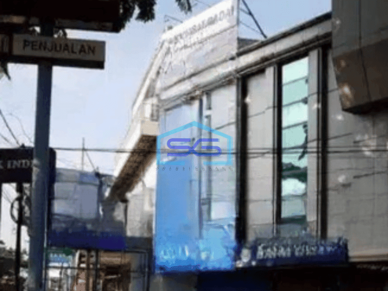 Disewakan Ruko Siap Pakai Luas Bangunan 180 m² di Pinggir Jalan Besar Tangerang