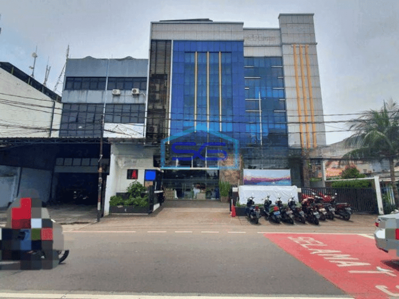 Disewakan Gedung 4 Lantai Lokasi di Kemayoran Jakarta Pusat LB 1152m2