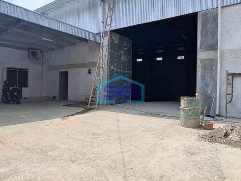 Disewakan Gudang Baru Aman Bagus Area Strategis Caringin di Bandung