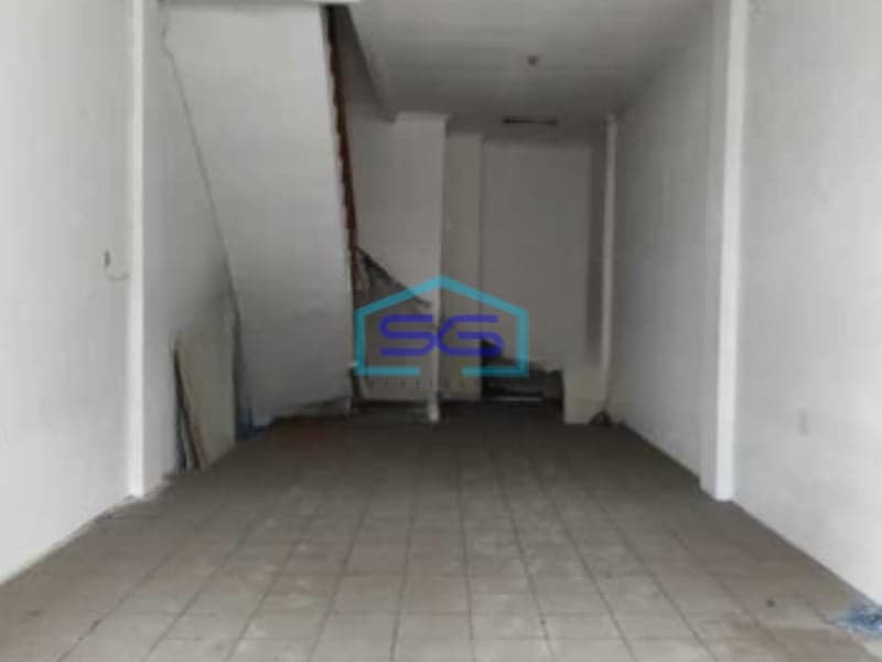 Disewakan Ruko Luas Bangunan  250 m² Lokasi di Tepi Jalan Raya Bandengan Jakarta Utara