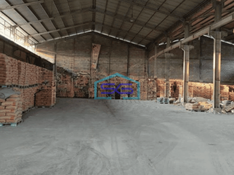 Disewakan Gudang Lokasi Strategis Luas Bangunan 3000 m² di Cakung Jakarta Timur