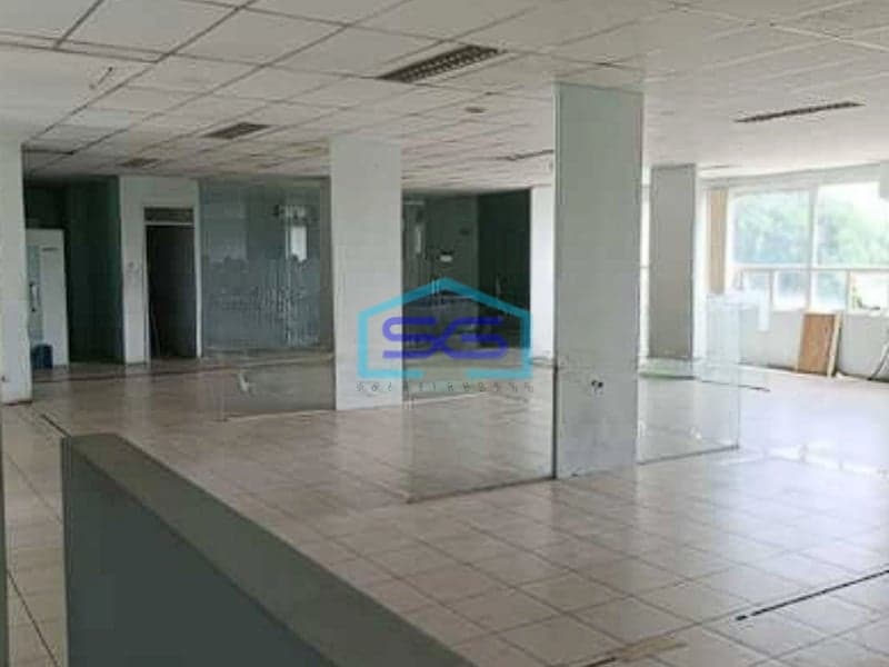 Disewakan Ruko Crown Palace Tebet, Jakarta Selatan Lokasi Strategis 4 Lantai LB 446m2