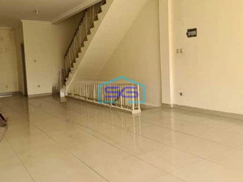 Dijual Ruko Gandeng 4 Lantai ada Lift Barang di Green Lake City Jakarta Barat LB 500m2