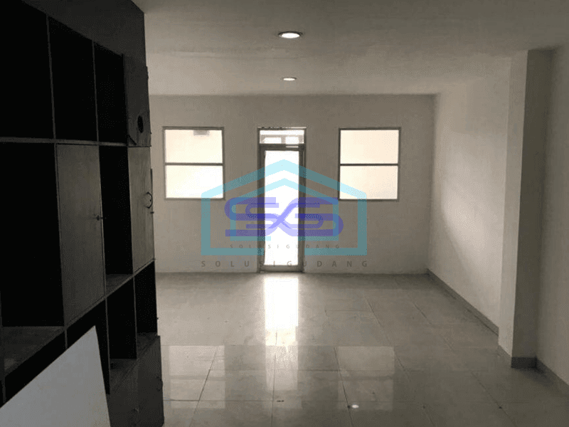 Ruko pinggir jalan Buncit raya mampang 3.5 lantai bisa parkir 4 mobil