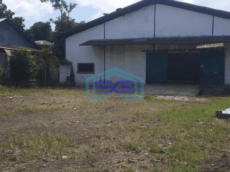 Dijual Gudang dan kantor luas 1000m Harga Miring di Minahasa
