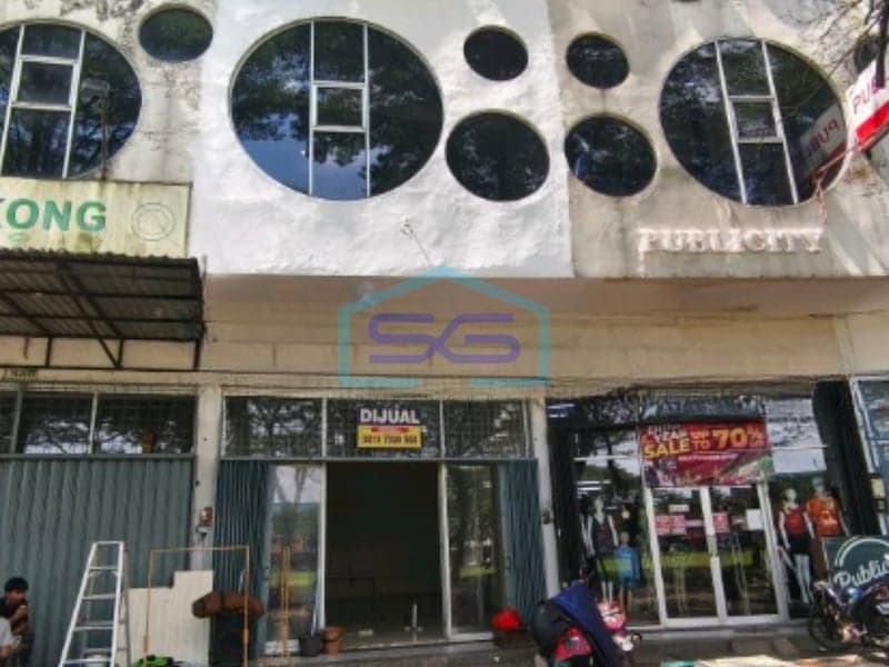 出租：Citra Raya, Cikupa, Tangerang Grand Arcade 3.5层商铺，适合商业用途，土地面积93平方米