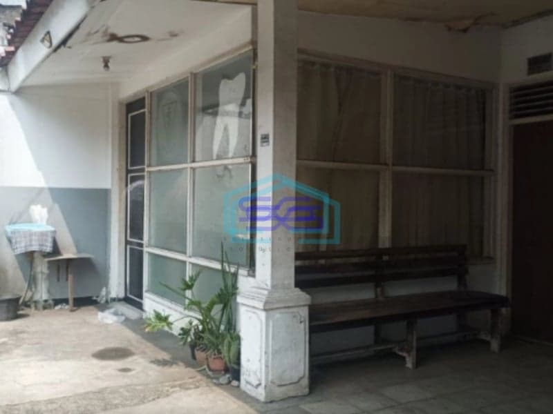 Dijual Ruang Usaha di Pinggir Jalan Raya Pasar Minggu Depan Stasiun Luas Bangunan  150 m²