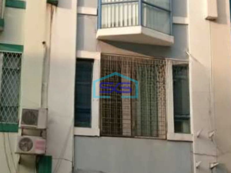 Dijual Ruko Lokasi Taman Palem Jakarta Barat Luas Bangunan 225 m²