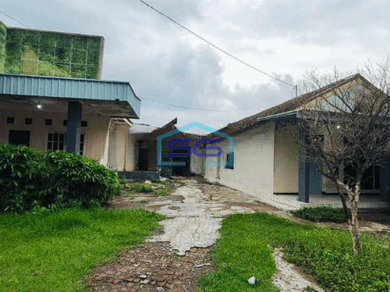 Disewakan Ruang Usaha Lokasi Strategis Di Pusat Kota Kediri LT 980m2