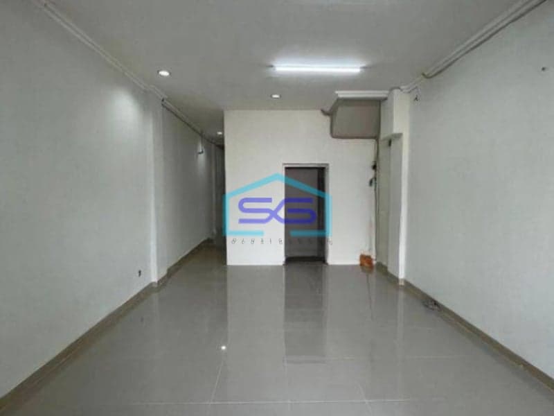 Disewakan Ruko Sedayu Square Hadap Jalan Lokasi Strategis Jakarta Barat