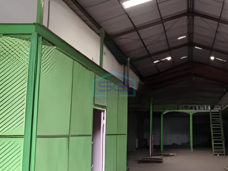 Disewakan Gudang Luas Bangunan 420 m² Lokasi di Wiyung Surabaya