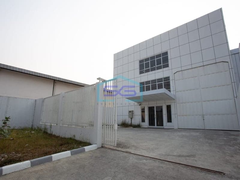 Disewakan Gudang Bangunan Baru Kantor Dua Tingkat di Jababeka Cikarang