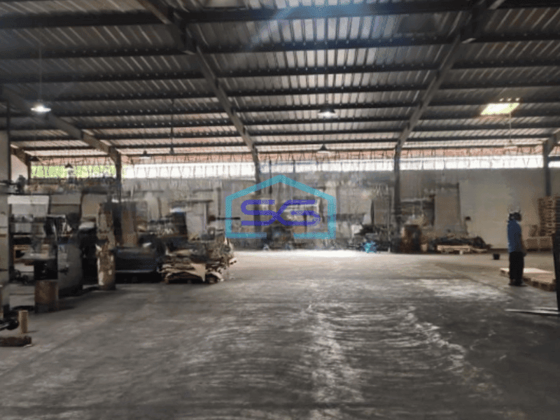 Disewakan Gudang Akses Container 40 Feet Luas Bangunan  1000 m² di Daan Mogot Jakarta Barat