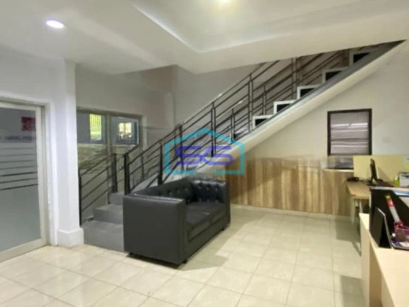 Disewakan Gudang 2 Lantai Luas Tanah 450 m² Lokasi Bebas Banjir di Tangerang