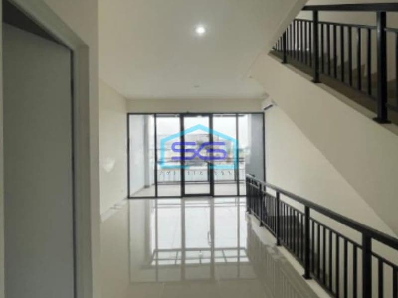 Dijual Ruko di Gading Serpong Tangerang Bangunan 3 Lantai LB 141m2
