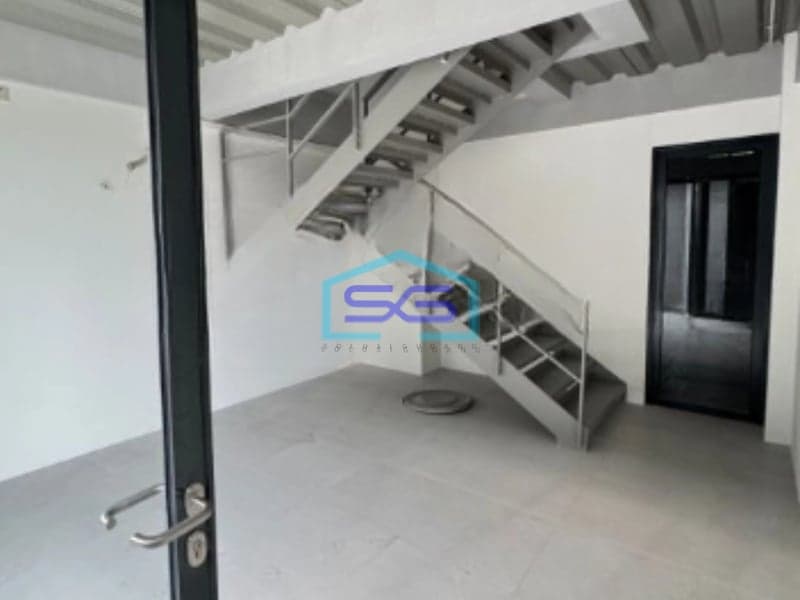 Disewakan Gudang Lokasi Bebas Banjir Luas Bangunan  230 m² di Tangerang