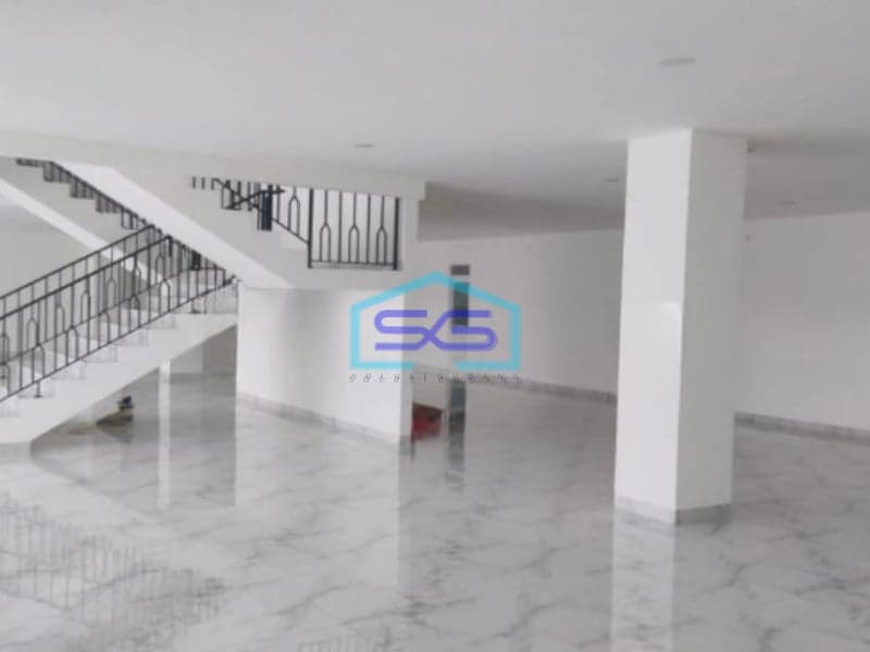 Disewakan Gedung Kantor 3 Lantai di Kalimalang Jakarta Timur Luas Bangunan 1200m2