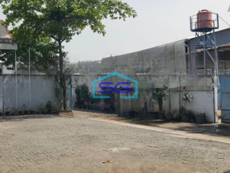 Dijual Gudang Luas Bangunan  18700 m² Lokasi Daan Mogot Jakarta Barat