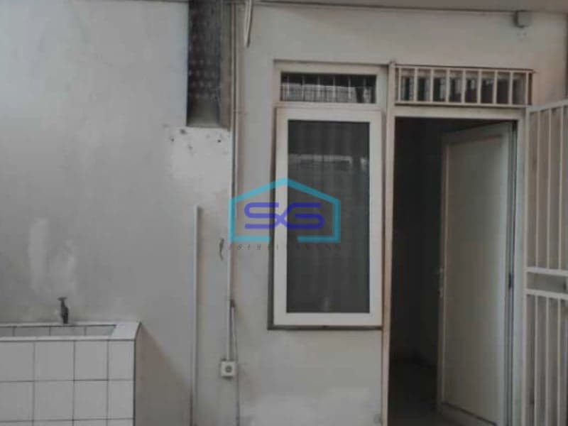 Disewakan Ruko 3 Lantai Luas Tanah 197 m²  di Semarang