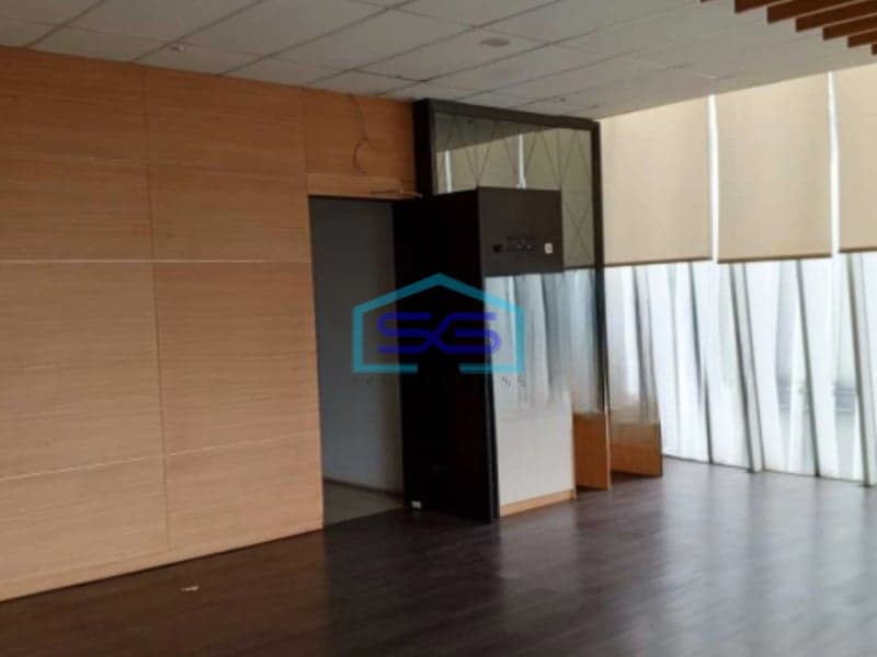 Dijual Kantor Luas Bangunan  637 m² Lokasi Bebas Banjir di Pagedangan Tangerang