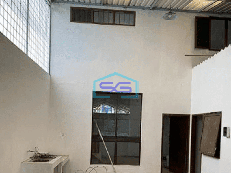 Dijual Gudang Pinggir Jln Raya Cilenggang Bsd Tangerang Selatan LT 289m2