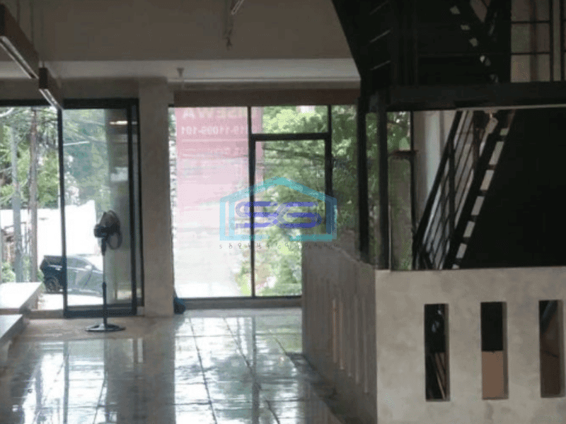 Disewakan Ruko Di ebayoran Baru Luas Tanah 125 m²