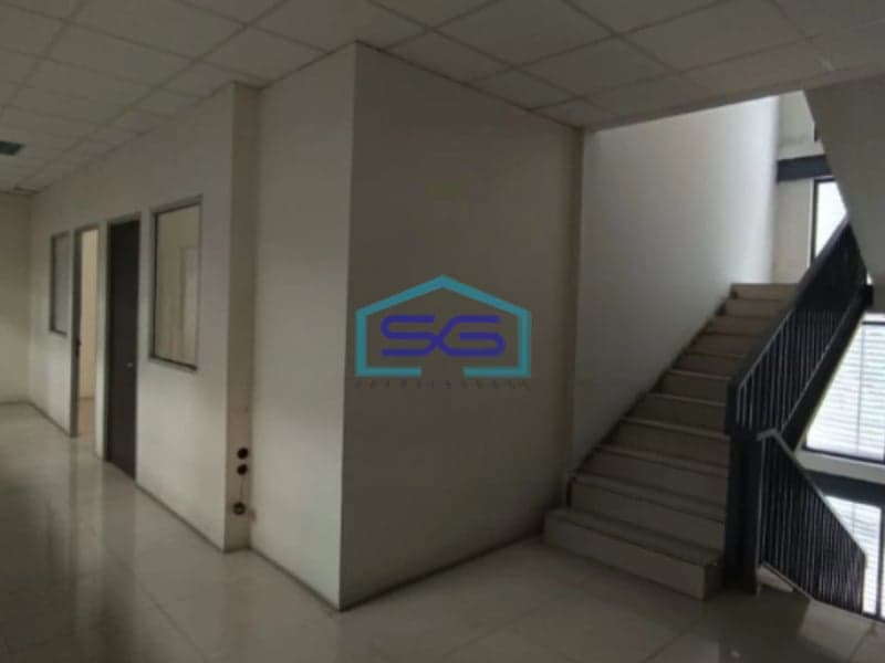 Disewakan Gudang Delta Silicon 3 Dengan Hoistcrane Cikarang Bekasi LB 1440m2