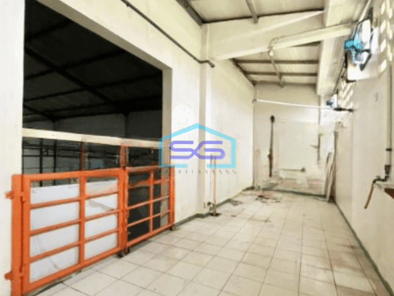 Disewakan Gudang Industri Luas Bangunan  650 m² di Kelapa Dua Tangerang