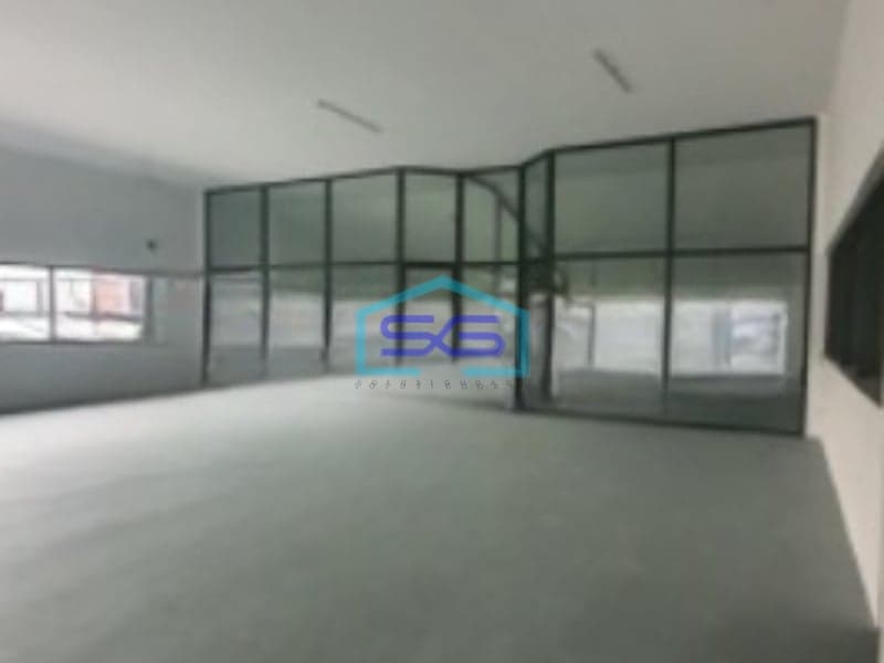 Disewakan Gudang Ada Kantor Luas Tanah 1800 m² Lokasi di Jakarta Utara