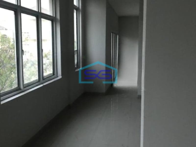 Disewakan Ruko Ada Lift Luas Bangunan 1012 m² Lokasi Pantai Indah Kapuk Jakarta Utara